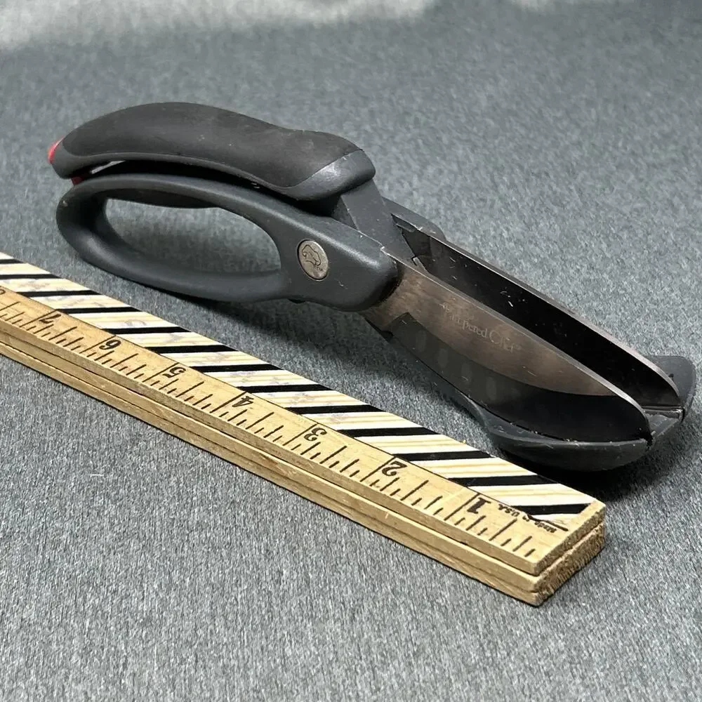 Pampered Chef Kitchen Shears Herb Stripper Safety Lock Black Scissors 6430